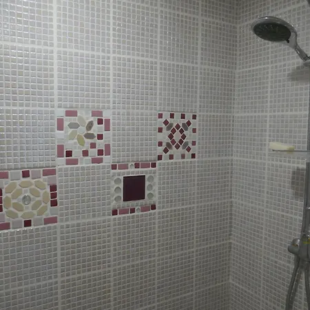 La Chaumiere * Avajan